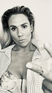 Reel by Eric Boots (@pin_up_original_artwork) · December 28, 2025