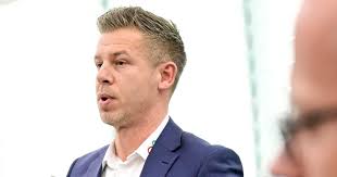 dömötör csaba friss hírek percről-percre az elmúlt 36 órából