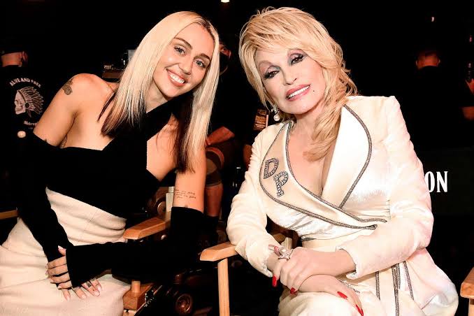 Miley Cyrus Shares Update on Godmother Dolly Parton After Health Challenges