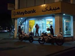 Maybank kuala krai is a commercial bank that serve loan, finance and more. Kelantan State Berkurung Dalam Bank Mesin Atm Di Maybank Facebook