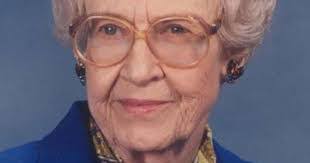 Betty Clardy's Instagram, Twitter & Facebook