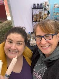 Stacy Lewellyn's Instagram, Twitter & Facebook