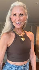 Why push through life when you can dance through it” ✨unknown✨ Happy  Friday!! We made it, the weekend is here and I am already for it, are you?  It was such a