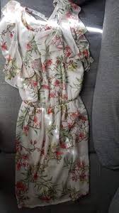 Ergänze die richtigen endungen im akkusativ. Weiss Geblumtes Kleid Auf Hochzeit Kleidung Hochzeitsfeier