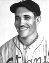 Sagua Viva: Murió el expelotero de las Grandes Ligas más longevo del mundo.  El Guajiro de Laberinto.