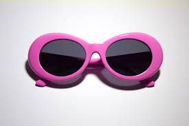 Amazon.Com: Ayaoch Clout Goggles Hypebeast Retro Oval Sunglasses Mod Style  Kurt Cobain (White) : Clothing, Shoes & Jewelry