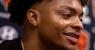 A sitdown with Bears QB Justin Fields: On the desired script for 2023, the  brilliance of DJ Moore and more