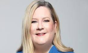 Julia Davis' Journey From Air Force Captain To CIO Of AFLAC