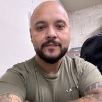 Aaron Simonsen's Instagram, Twitter & Facebook