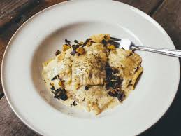 Garnish with finely chopped parsley and parmesan shavings, a few drops of extra virgin olive oil, and a pinch of fleur de. Mushroom And Walnut Ravioli With Creamy Garlic Sauce Vegan One Green Planet