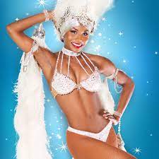 Showgirl synonyms, showgirl pronunciation, showgirl translation, english dictionary definition of showgirl. How To Get Your Vegas Showgirl Fix Las Vegas Blogs