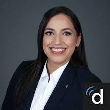 Carmen Pimentel's Instagram, Twitter & Facebook