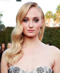 I Got Transformed Into Sophie Turner: Beauty Evolution