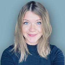 Simone Braun's Instagram, Twitter & Facebook