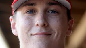 All-around effort leads RHS past Giants