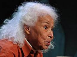 نعت وزارة الخارجية الإسرائيلية، مساء اليوم الأحد، الكاتبة والروائية المصرية، الدكتورة نوال السعداوي. Ø¨Ø§Ù„ÙÙŠØ¯ÙŠÙˆ Ù†ÙˆØ§Ù„ Ø§Ù„Ø³Ø¹Ø¯Ø§ÙˆÙ‰ Ø§Ù„Ø´Ø°ÙˆØ° Ø§Ù„Ø¬Ù†Ø³Ù‰ Ø­Ø±ÙŠØ© Ø´Ø®ØµÙŠØ© ÙˆÙ„Ø§Ù…Ø§Ù†Ø¹ Ù…Ù† Ù…Ù…Ø§Ø±Ø³ØªÙ‡ Ø¯Ù†ÙŠØ§ Ø§Ù„ÙˆØ·Ù†