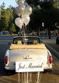 I Love This One The Balloons Make It So Happy And Fun Rolls Royce Corniche Convertible Weddingca Wedding Getaway Car Wedding Car Decorations Wedding Car