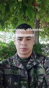 #profesion #soldado #fuerzamilitaresdecolombia🇨🇴 #transportepesado  #pasionporlastractomulas #transportadorescolombia🇨🇴🇨🇴  #amorporloquehacemos #hermanos #pesao @miguelruiz @Nèvéts Ruiz @Luvin Nacho
