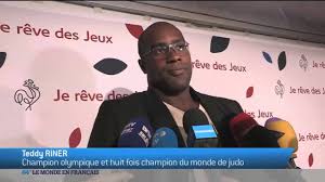 Le français loïc pietri a décroché la médaille d'or des moins de 81 kg aux mondiaux de judo de rio. Maxresdefault Jpg