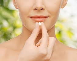 Pilula de a doua zi are un continut ridicat de hormoni si de aceea cei mai multi medici specialisti recomanda folosirea ei doar. Pastila De A Doua Zi Administrare Eficienta Si Riscuri Catena