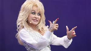 It seems to be not easy for many people to see dolly parton without makeup because her life cannot be far from the cosmetic equipments like lipstick, powder, eyes shadow, wigs, and many others. Dolly Parton No Dumb Blonde Bbc Culture