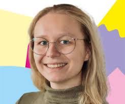 Laura Gehring's Instagram, Twitter & Facebook