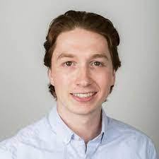 Taylor Ehlis's Instagram, Twitter & Facebook