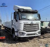 Sinotruk HOWO 6*4 12 Ton Mounted Crane Truck Cargo Climbing Ladder Truck