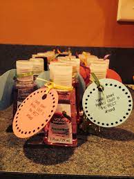 75 Good Inexpensive Gifts For Coworkers Gift Ideas Corner Employee Appreciation Gifts Staff Gifts Staff Appreciation Gifts