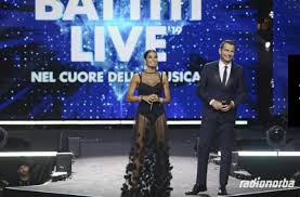 Alan palmieri e elisabetta gregoraci con la partecipazione di mariasole pollio (dall'edizione 2018). Battiti Live Elisabetta Gregoraci Conquista Tutti Caffeina Magazine