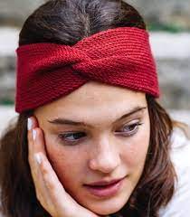 In this tutorial, i will show you how to knit a headband with a twist in english rib. How To Knit A Twisted Headband Step By Step Pattern Sheep And Stitch