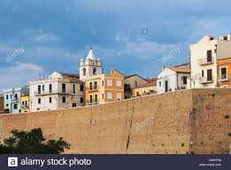 Low rates, no booking fees, no cancellation fees. Termoli Altstadt Molise Italien Stockfotografie Alamy