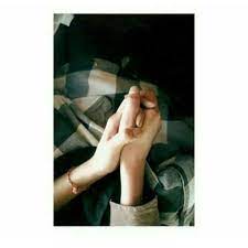 رمزيات يدين ماسكه بعض صور ايدين ممسكة ببعض صبايا كيوت