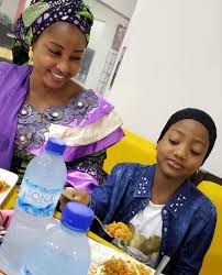 Hafsat shehu da mansura sunyi. Hafsat Idris Barauniya Posts Facebook