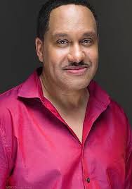 Darrin Ross's Instagram, Twitter & Facebook