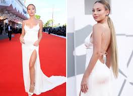 Ester expósito (born 26 january 2000) is a spanish actress and model. Elite Actress Ester Exposito Stuns In Satin Backless And Thigh High Slit Jacquard Gown At Venice Film Festival 2020 Bollywood News Bollywood Hungama