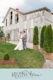 Wedding At The Barn At Springhouse Gardens In Nicholasville Ky Kentucky Wedding Venues Barn Wedding Photos Kentucky Wedding