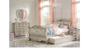 Hail to the princess aurora classic doll. Disney Princess Silver 5 Pc Full Sleigh Bedroom