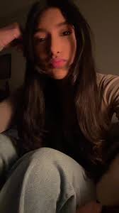 How Old Is Itschloe_guzman