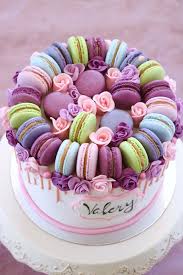 Hallo liebe mamis, meine frage steht ja schon oben. Macarons Torte Susse Geburtstagskuchen Tortenverzierungstipps Kuchen Und Torten