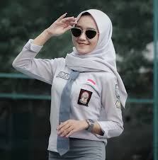 Salju yang beku terlerai sudah. Viral Awas Jatuh Cinta Armada Lirik Cover Nabila Suaka Ft Tri Suaka Facebook