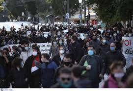 Αφορμή της απεργίας των ναυτεργατών ο εορτασμός της πρωτομαγιάς. Apergia Shmera Sygkentrwseis Kai Poreies Xeirofreno Sta Mmm Demena Ta Ploia