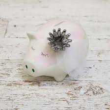 ₹1,250 save ₹551 (44%) this piggy bank is easy to use. Ceramic Piggy Bank With Crown