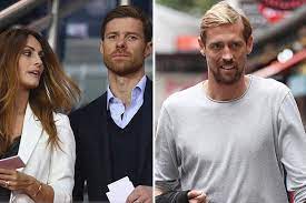 Birmingham city vs liverpool fc. Stoke Striker Peter Crouch Reveals Awkward Incident With Xabi Alonso S Wife During Time At Liverpool