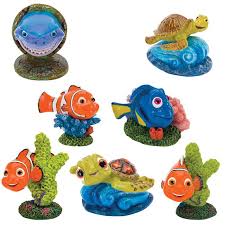 Meanwhile, nemo is placed in a fish tank in the office of a dentist. Finding Nemo Resin Aquarium Ornaments Mini Thatpetplace Com Aquarium Ornaments Fish Tank Decorations Finding Nemo Fish Tank