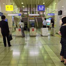 鳥取駅改札 今度は特急スーパーまつかぜで米子へ 駅 鳥取 米子