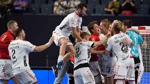 Danmark går videre til mellemrunden med to point. Wujsv034ivg M