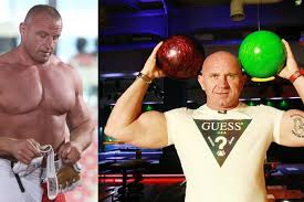 Bokserzy, wagi bokserskie, gale bokserskie. Pudzianowski Spadl Z Drzewa I Sie Polamal Brat Rzucal W Niego Jablkami Super Express
