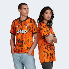 Born 25 april 2000) is a swedish professional footballer who plays as a winger or midfielder for serie a club juventus and the sweden national team. Adidas Juventus Turin 20 21 Ausweichtrikot Orange Adidas Deutschland