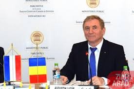 Parchetul de pe langa judecatoria arad. Mai MulÈi MagistraÈi ArÄdeni Au Semnat Pentru Ca Augustin LazÄr SÄ Nu Fie Revocat Ziar De Arad